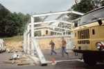 Erweiterung der Lagerkapazitten durch den Bau einer neuen Lagerhalle 1994.